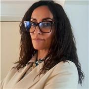 Inglese con traduttrice laureata in Comunicazione, vissuta 7 anni a Londra, lezioni personalizzate per studenti e lavoratori